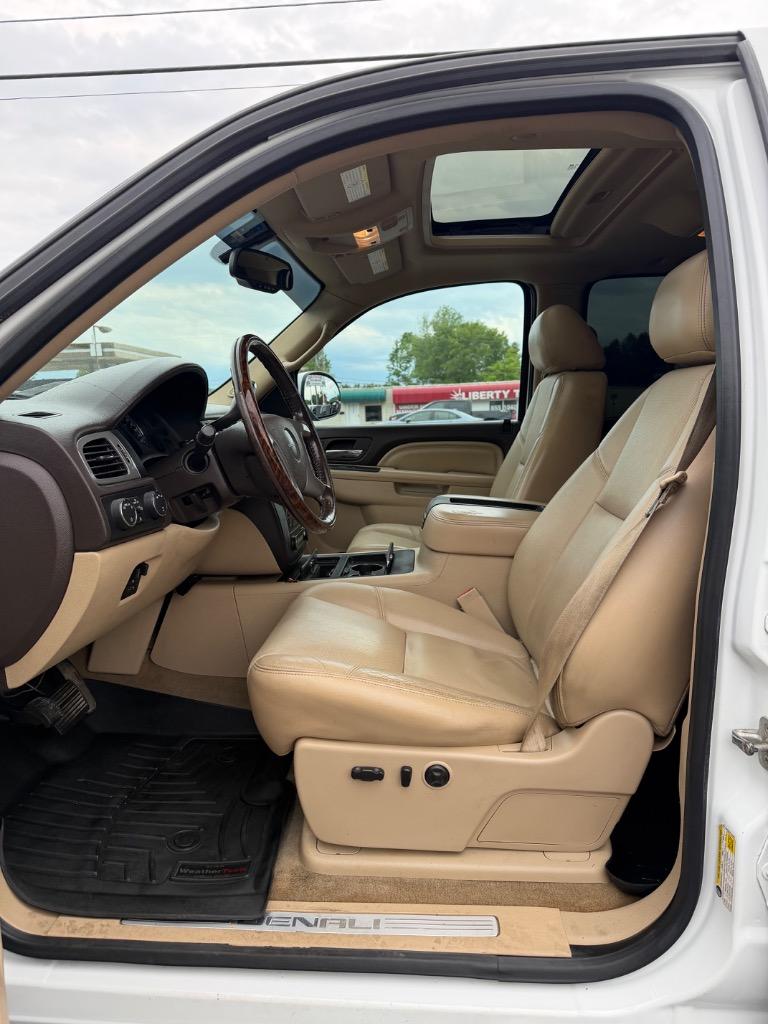 2013 GMC Sierra - $27,990