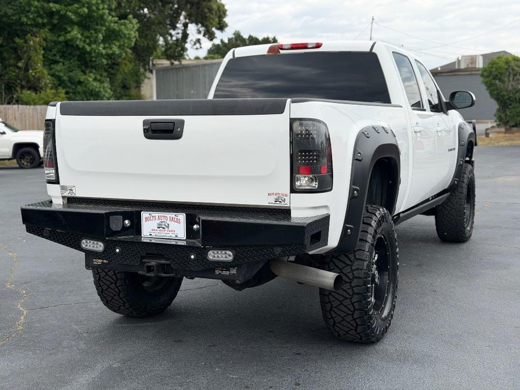 2013 GMC Sierra - $27,990
