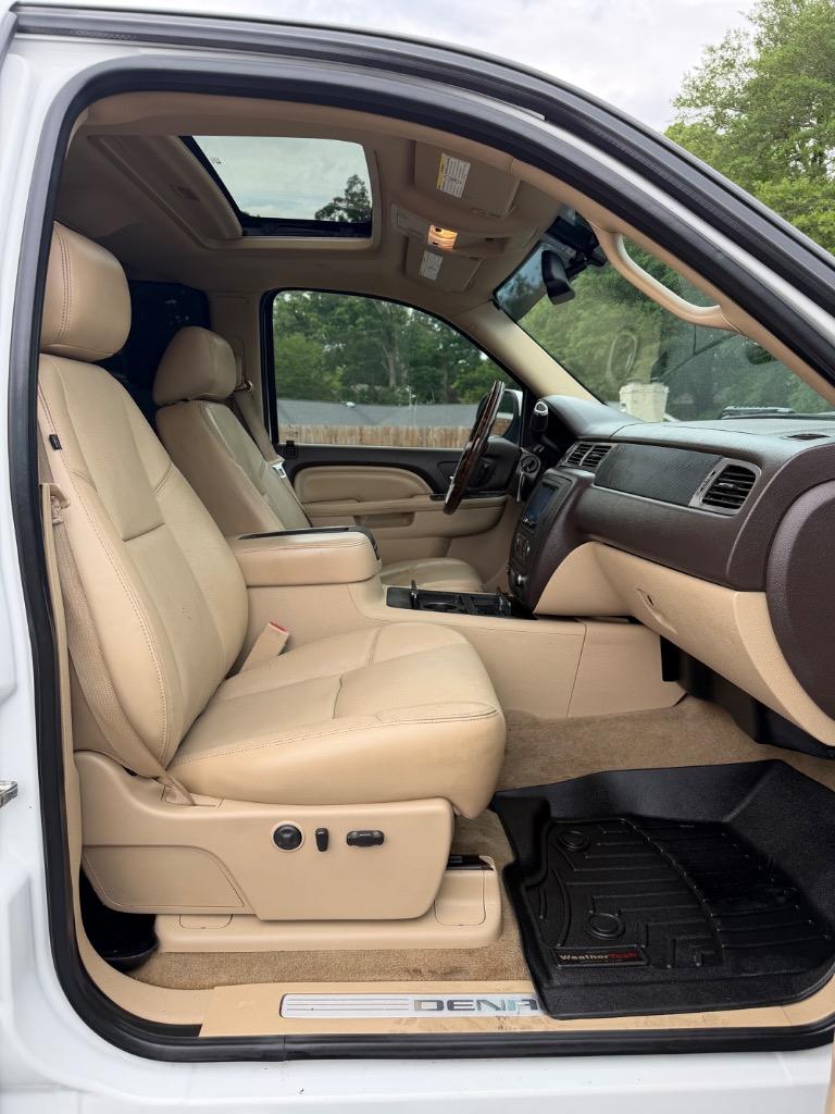 2013 GMC Sierra - $27,990
