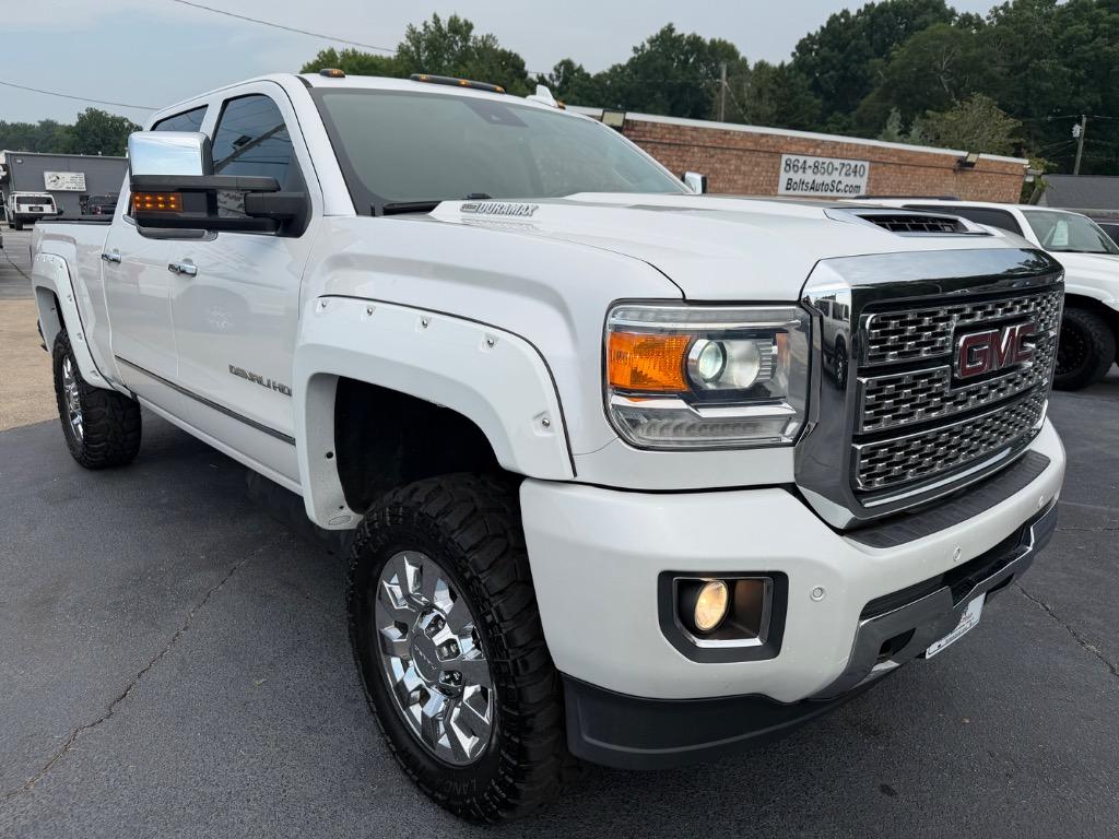 2019 GMC Sierra 2500 - $38,999