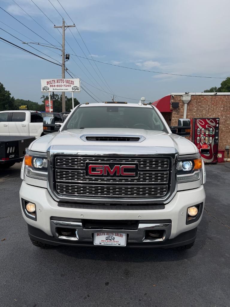 2019 GMC Sierra 2500 - $38,999