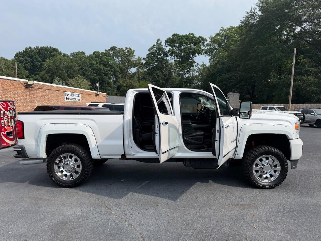 2019 GMC Sierra 2500 - $38,999