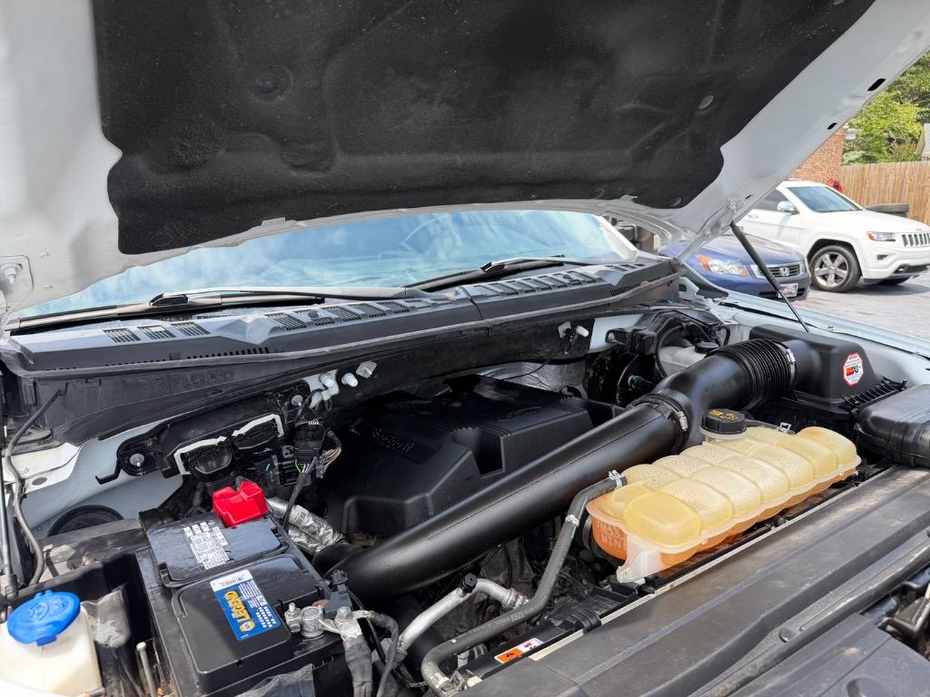 2018 Ford F-150 - $27,900