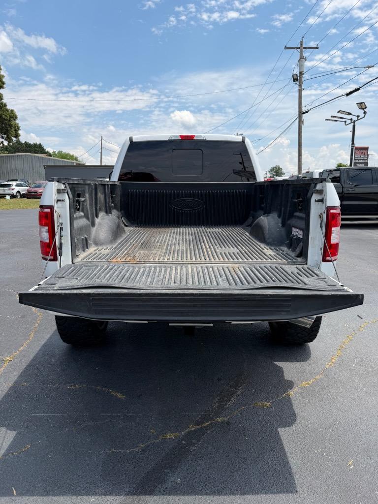 2018 Ford F-150 - $27,900