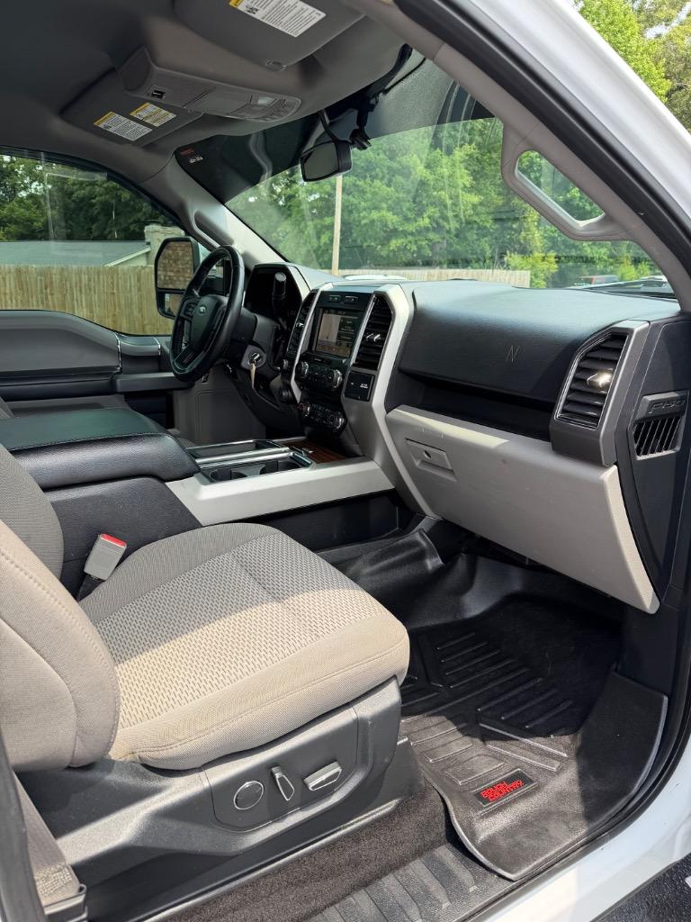 2018 Ford F-150 - $27,900