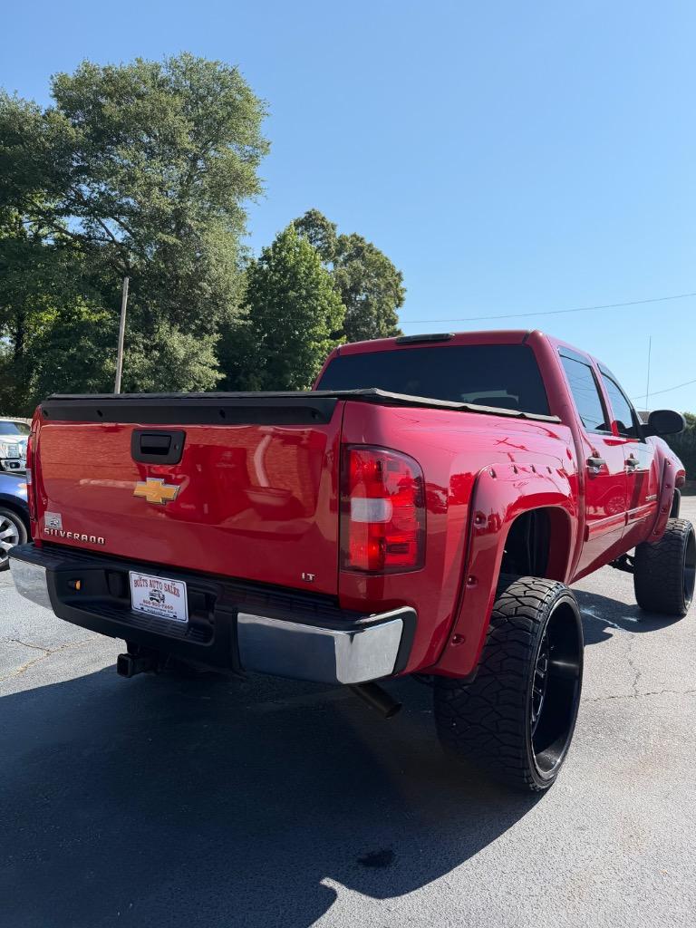 2013 Chevrolet Silverado - $17,990