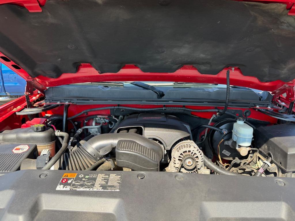 2013 Chevrolet Silverado - $17,990