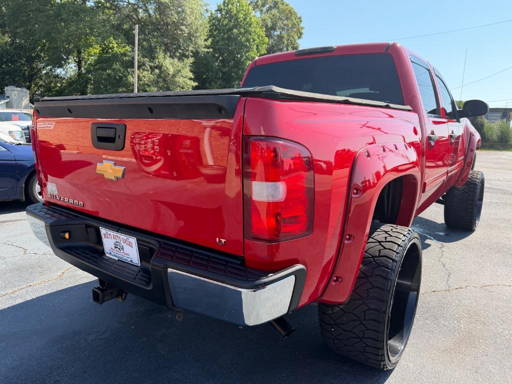 2013 Chevrolet Silverado - $17,990
