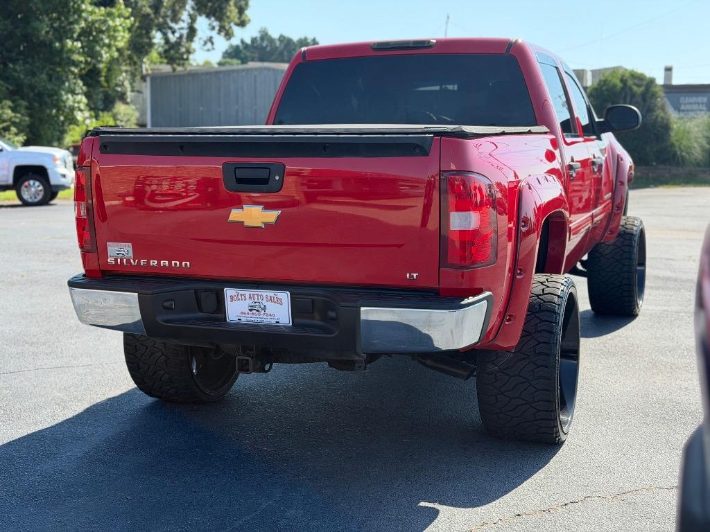 2013 Chevrolet Silverado - $17,990