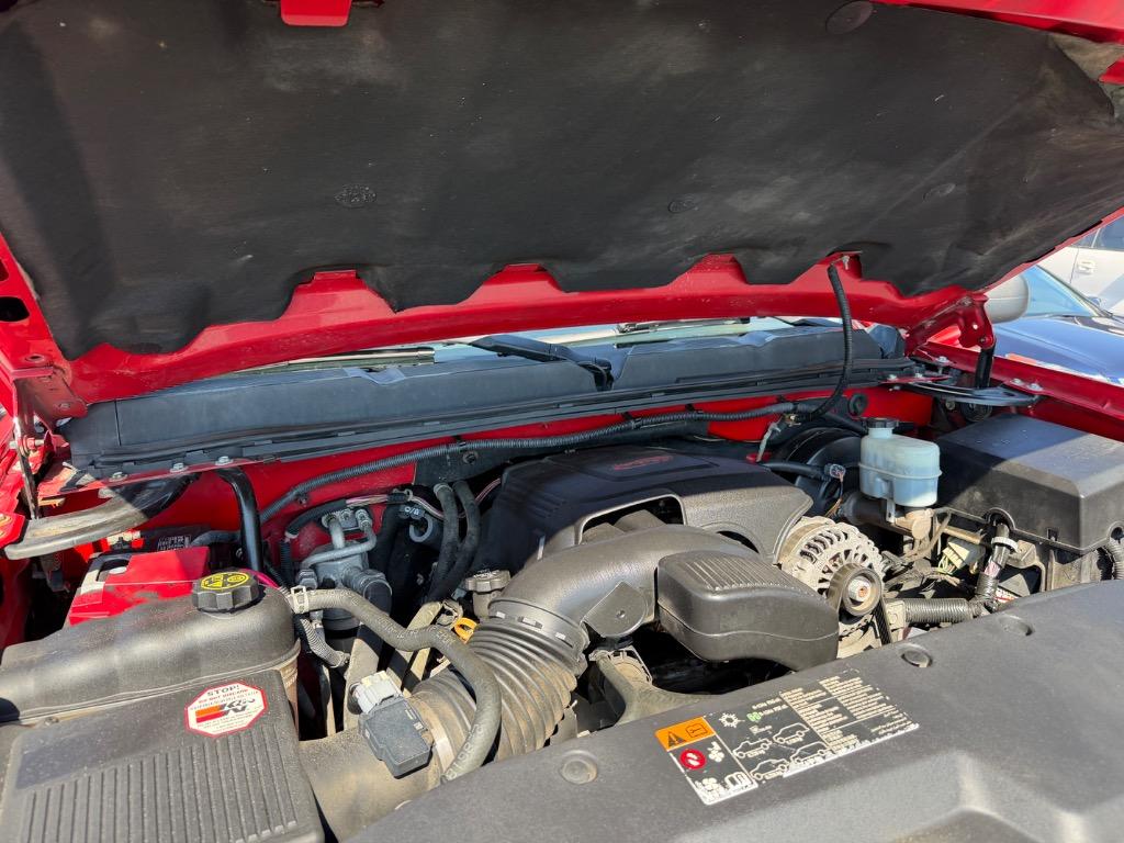 2013 Chevrolet Silverado - $17,990