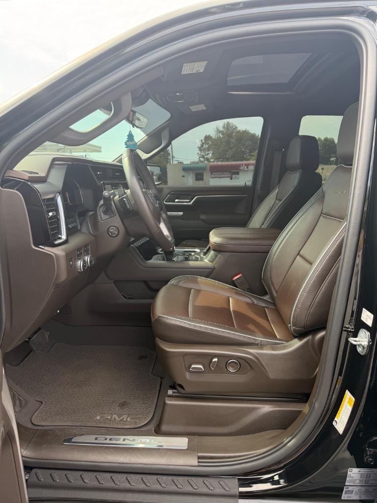 2024 GMC Sierra 1500 - $62,990
