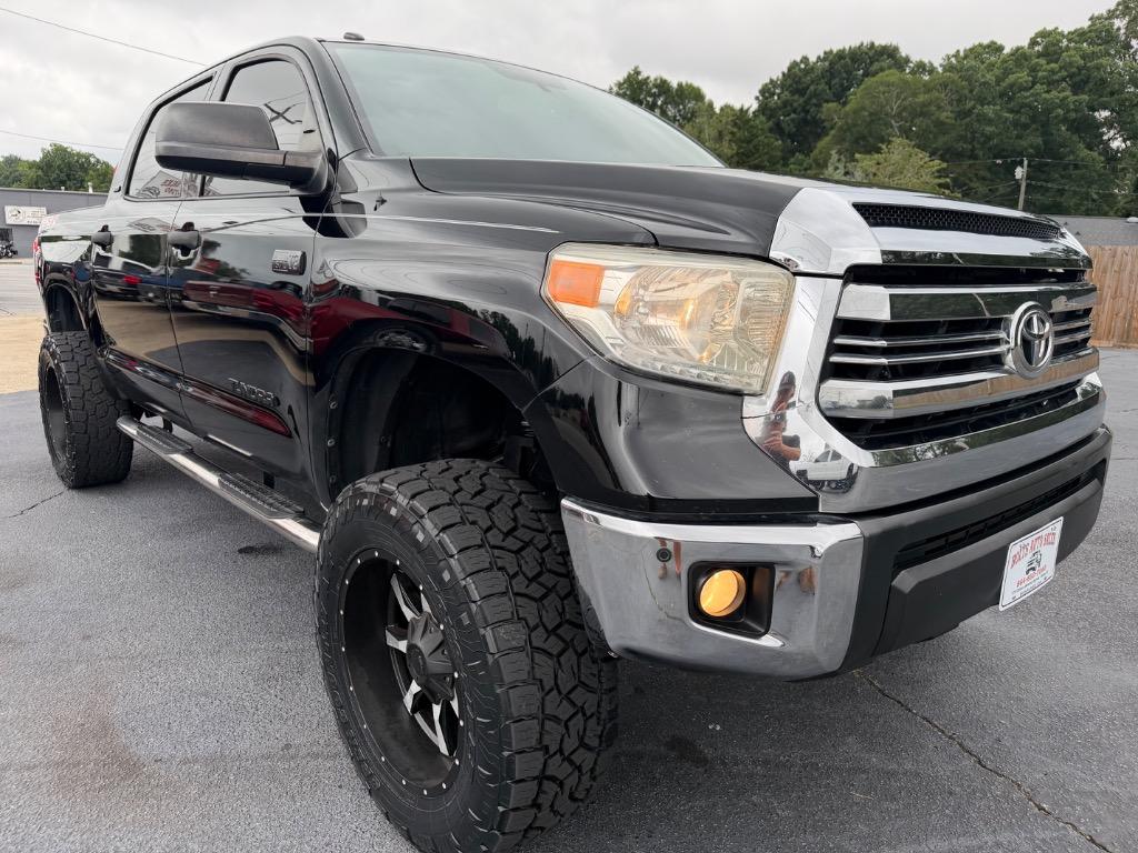 2016 Toyota Tundra - $25,990