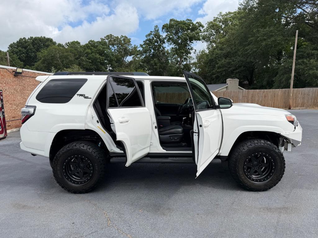 2019 Toyota 4Runner - $24,999