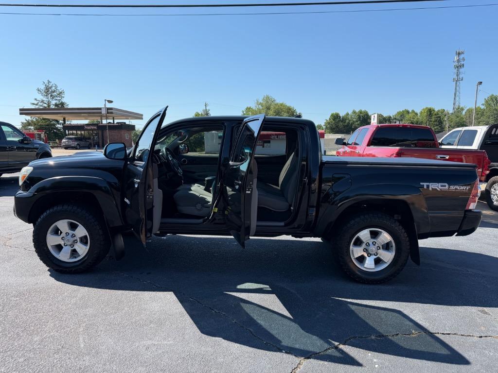 2015 Toyota Tacoma - $20,499
