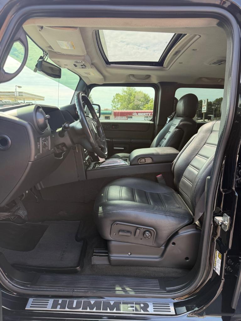 2005 HUMMER H2 - $31,900