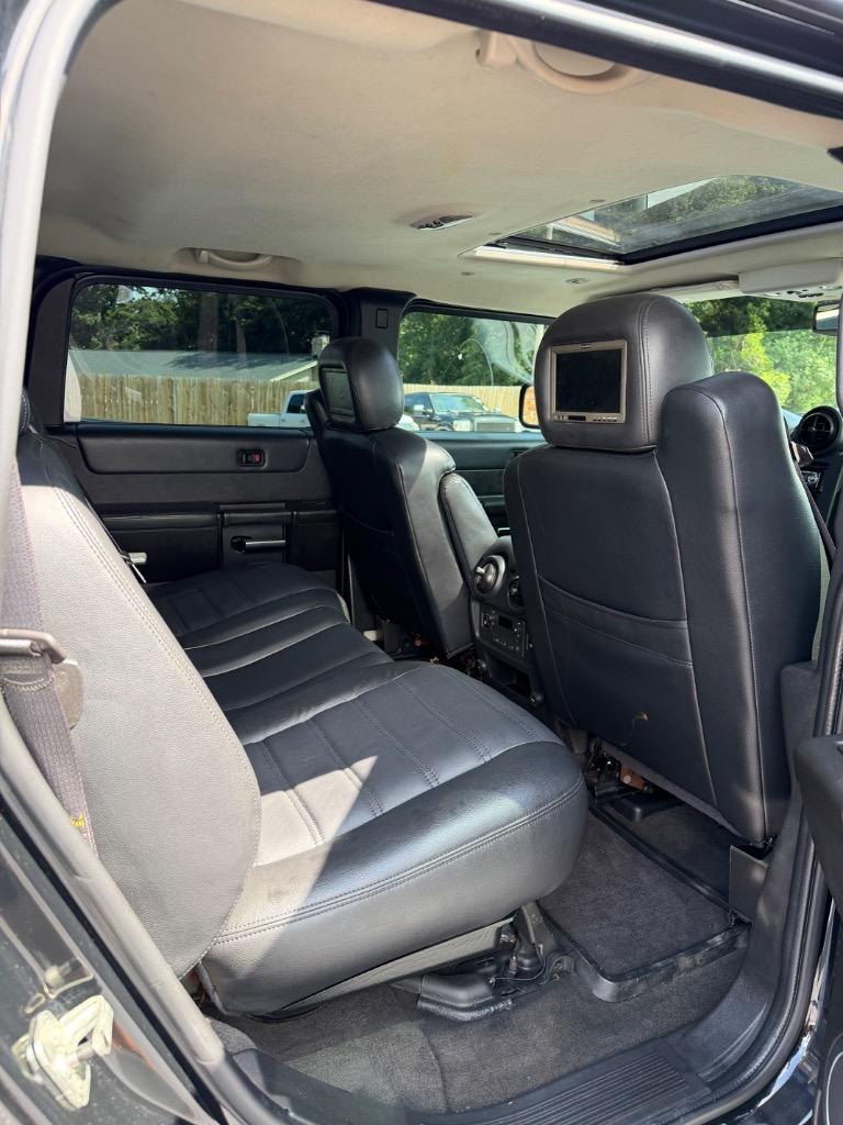 2005 HUMMER H2 - $31,900