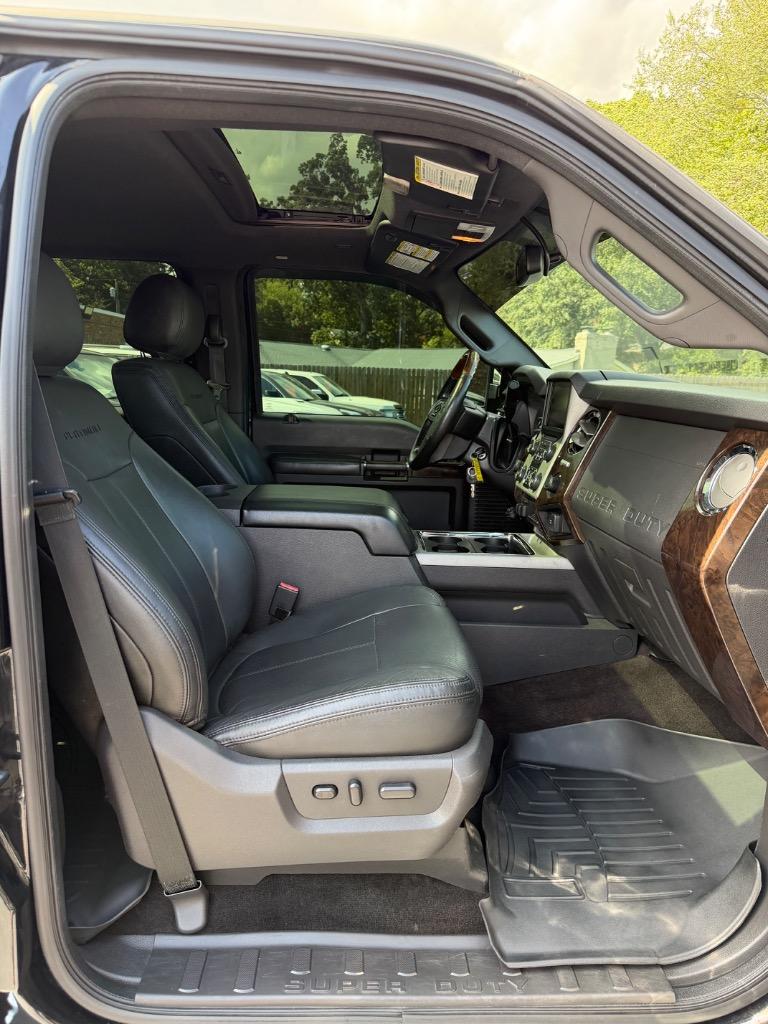 2014 Ford F-250 - $33,499