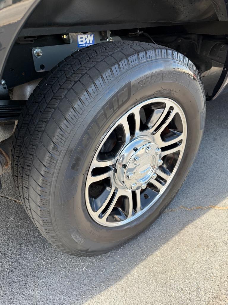 2014 Ford F-250 - $33,499