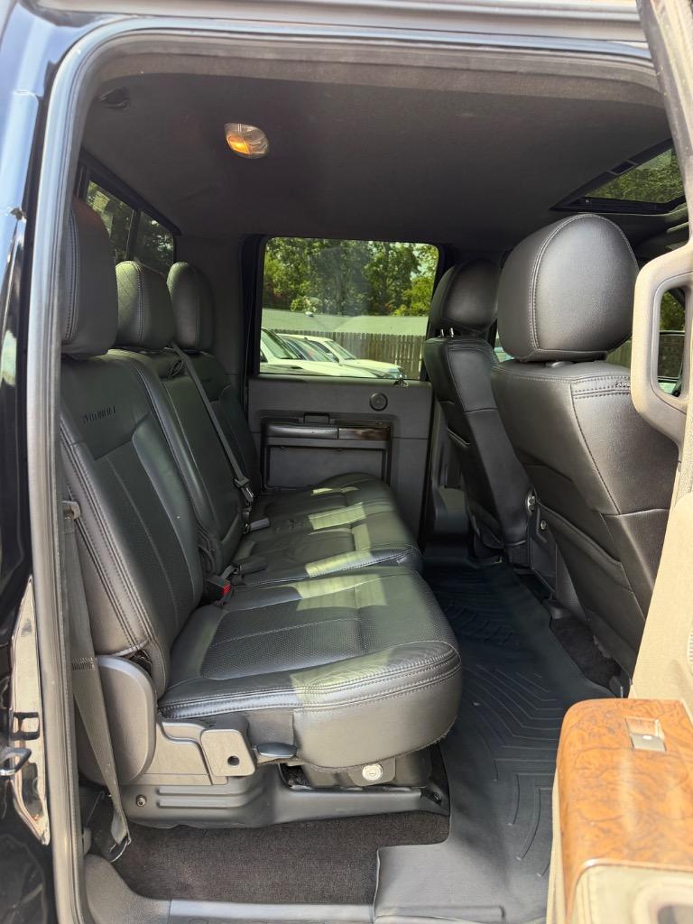 2014 Ford F-250 - $33,499
