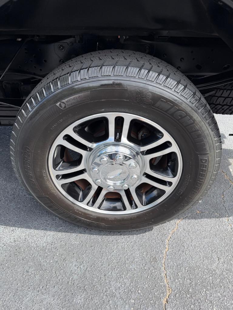 2014 Ford F-250 - $33,499