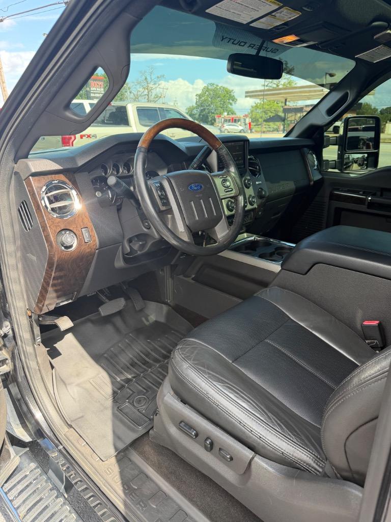 2014 Ford F-250 - $33,499