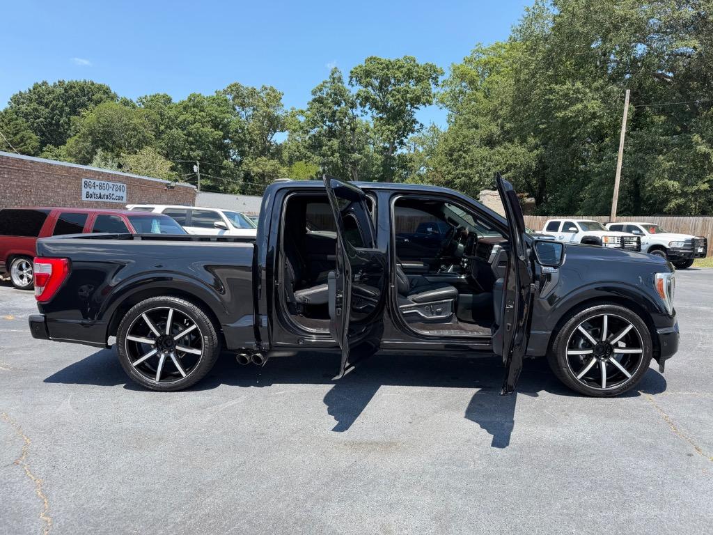 2022 Ford F-150 - $39,999