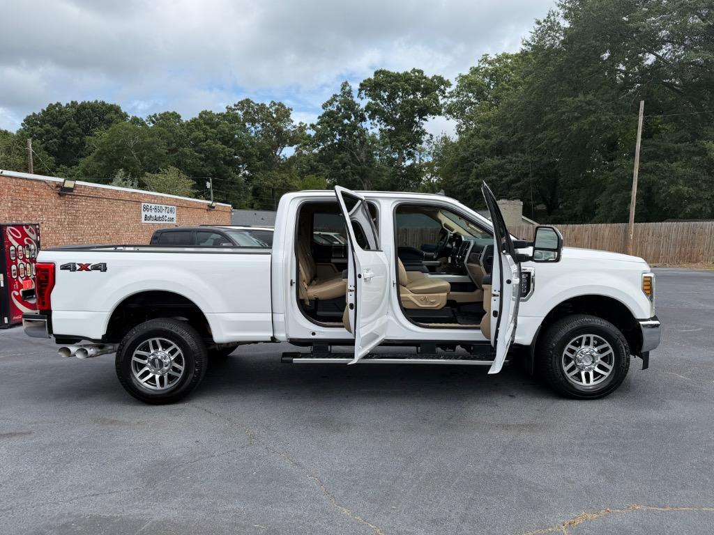 2019 Ford F250 - $29,990
