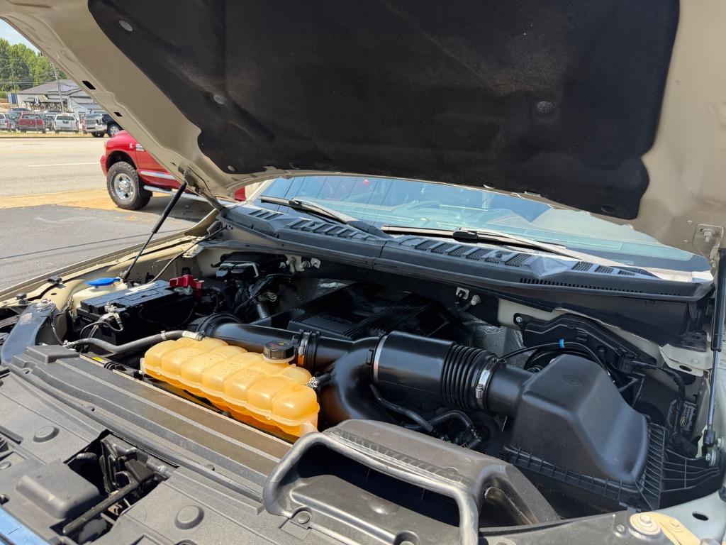 2017 Ford F-150 - $28,999