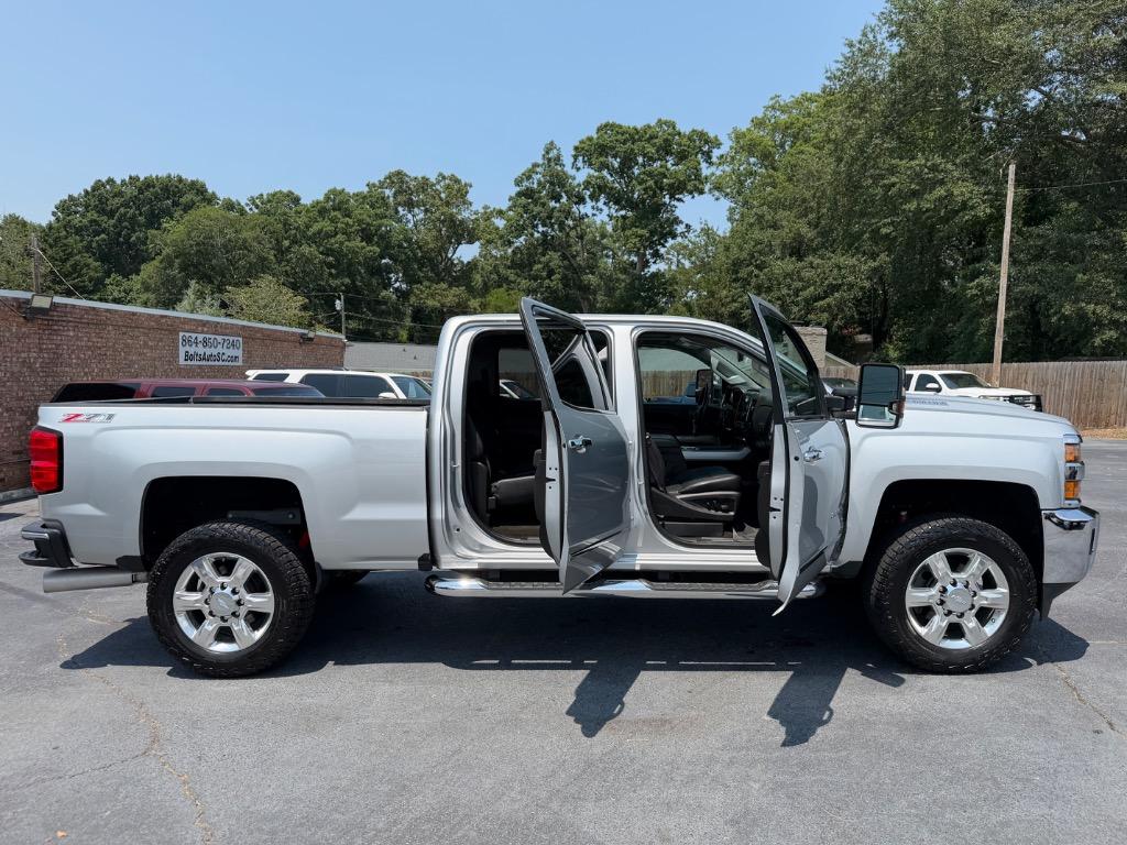 2017 Chevrolet Silverado - $28,999