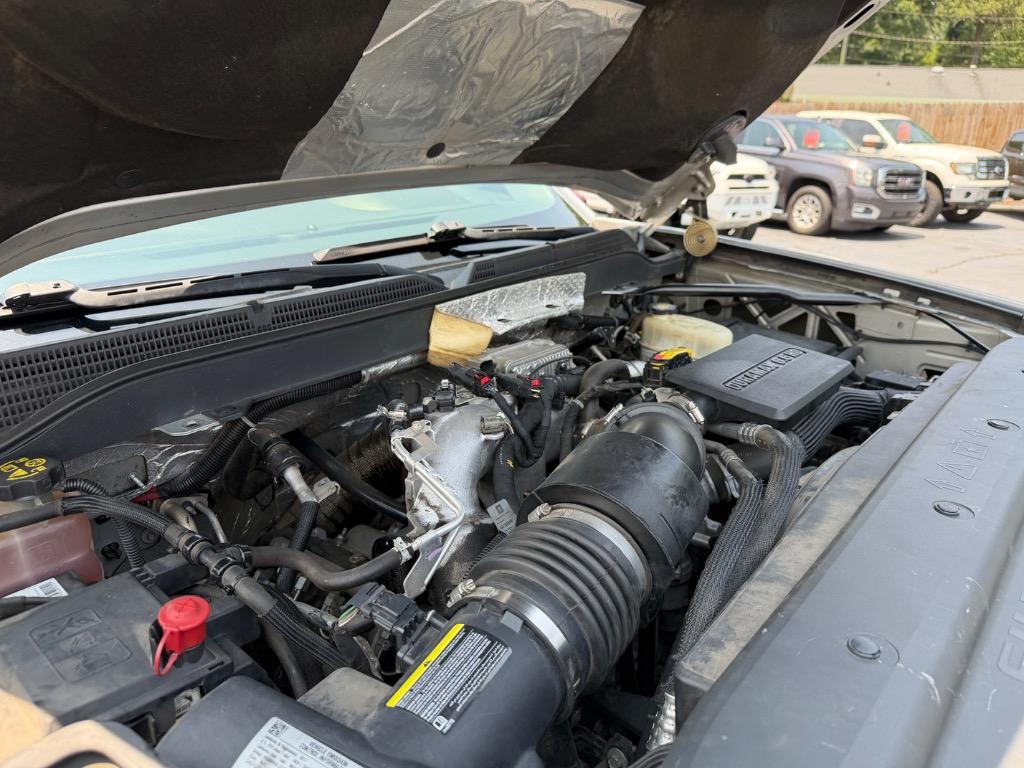 2017 Chevrolet Silverado - $28,999