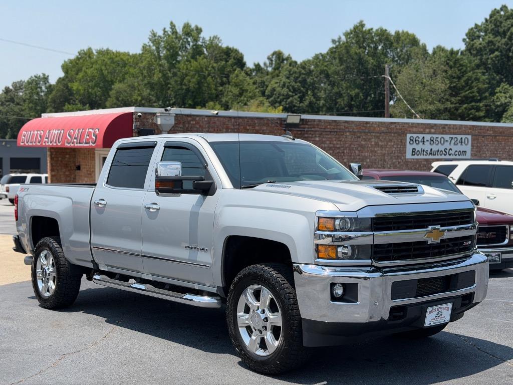 2017 Chevrolet Silverado - $28,999