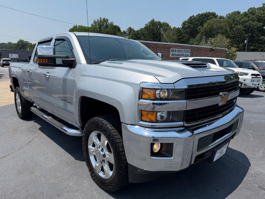 2017 Chevrolet Silverado - $28,999