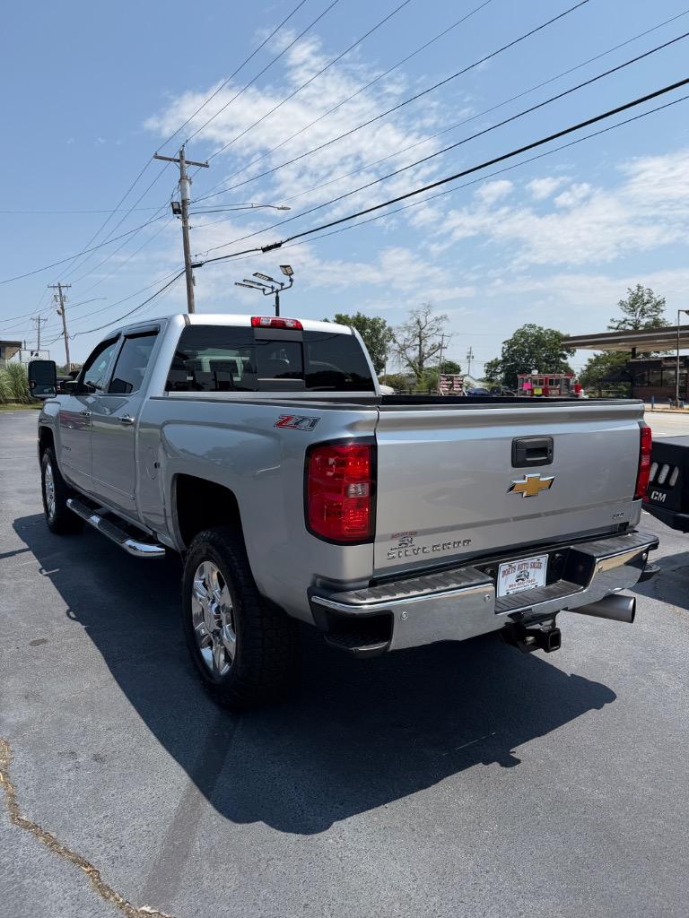 2017 Chevrolet Silverado - $28,999