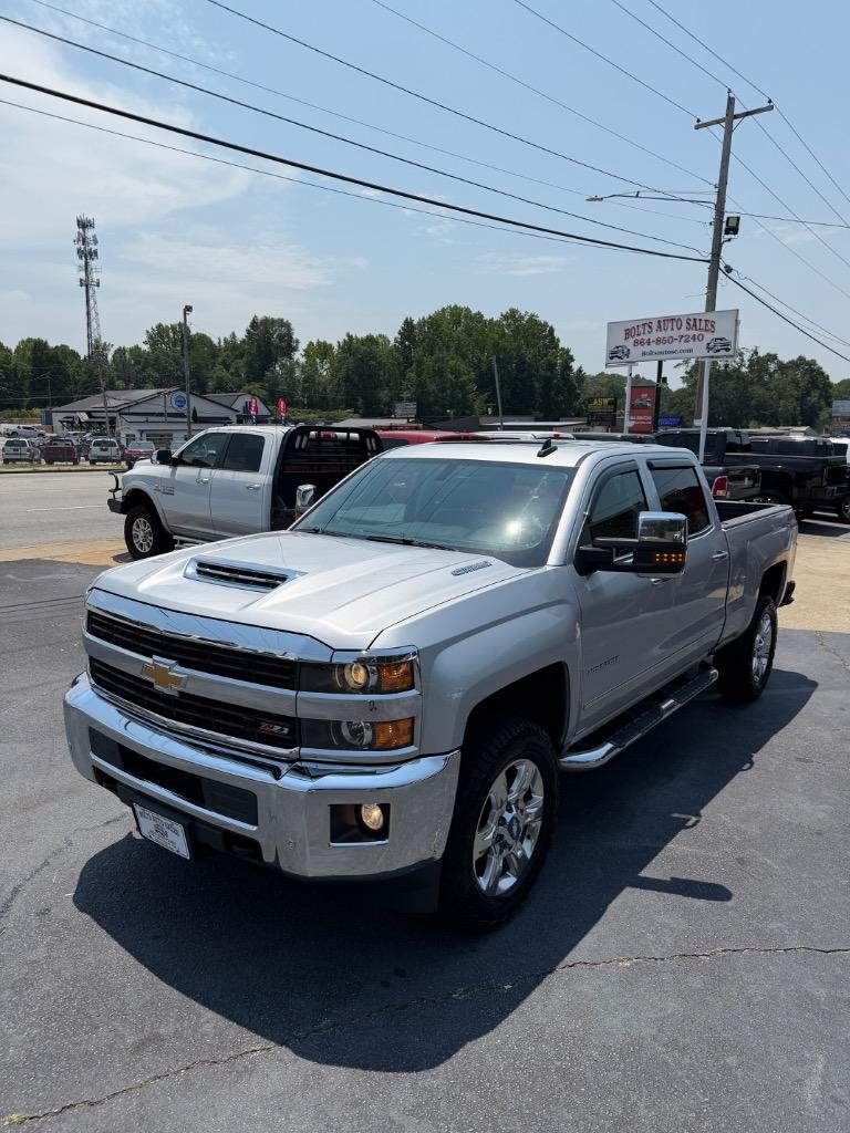 2017 Chevrolet Silverado - $28,999
