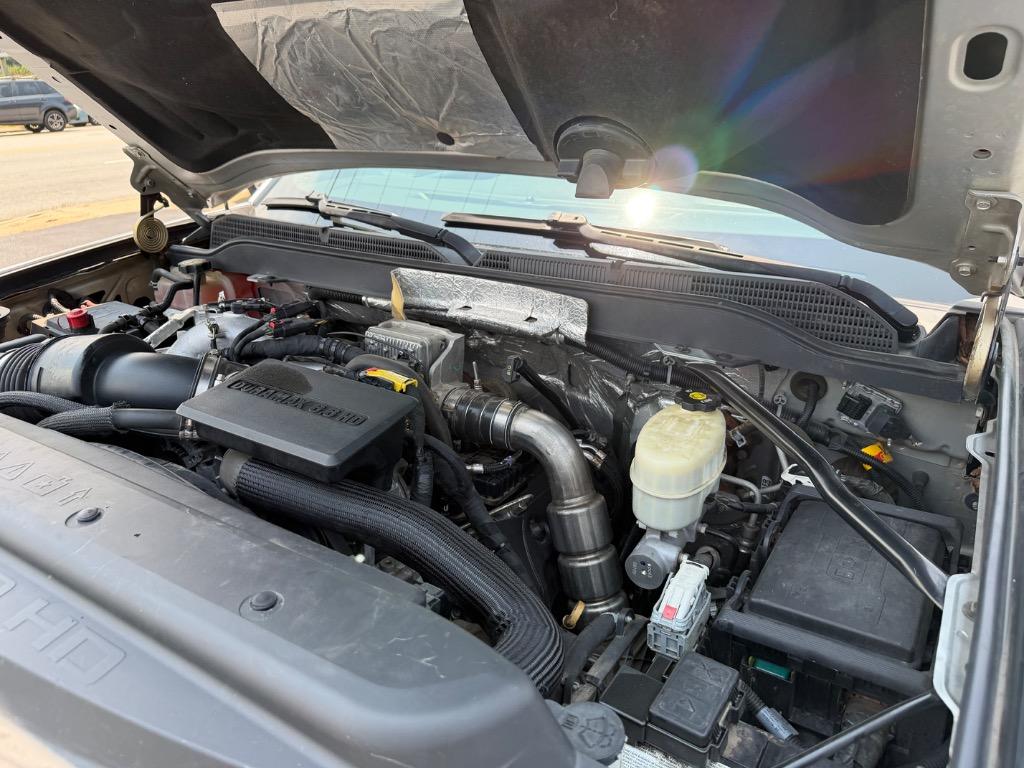 2017 Chevrolet Silverado - $28,999