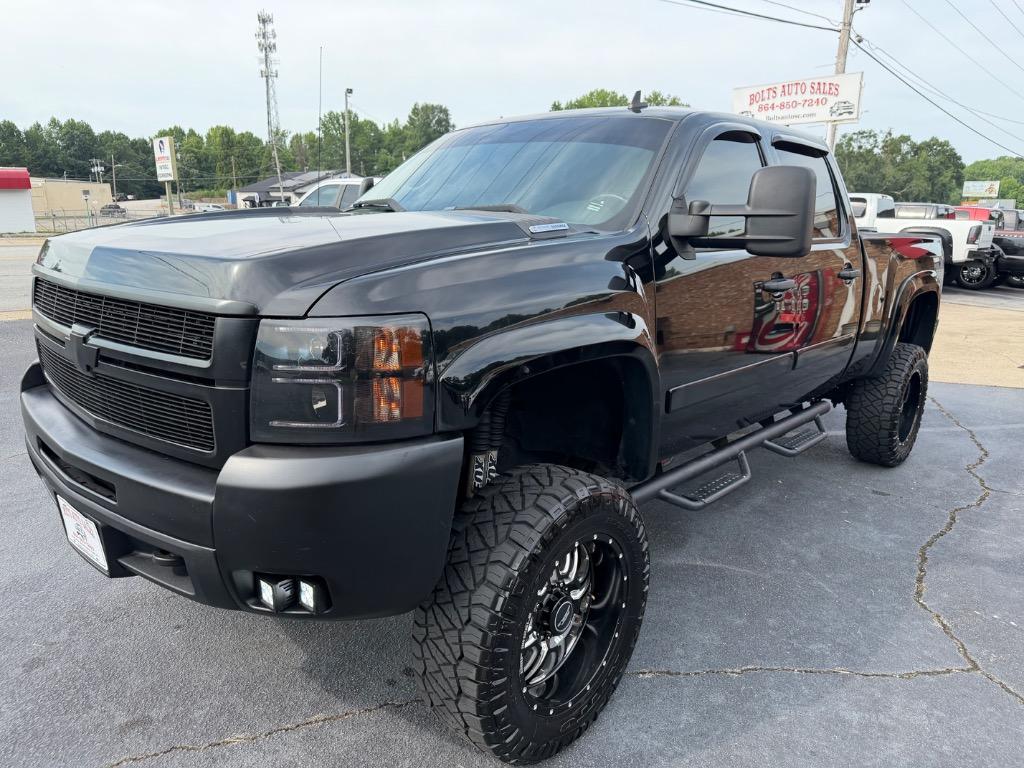 2007 Chevrolet Silverado - $18,999