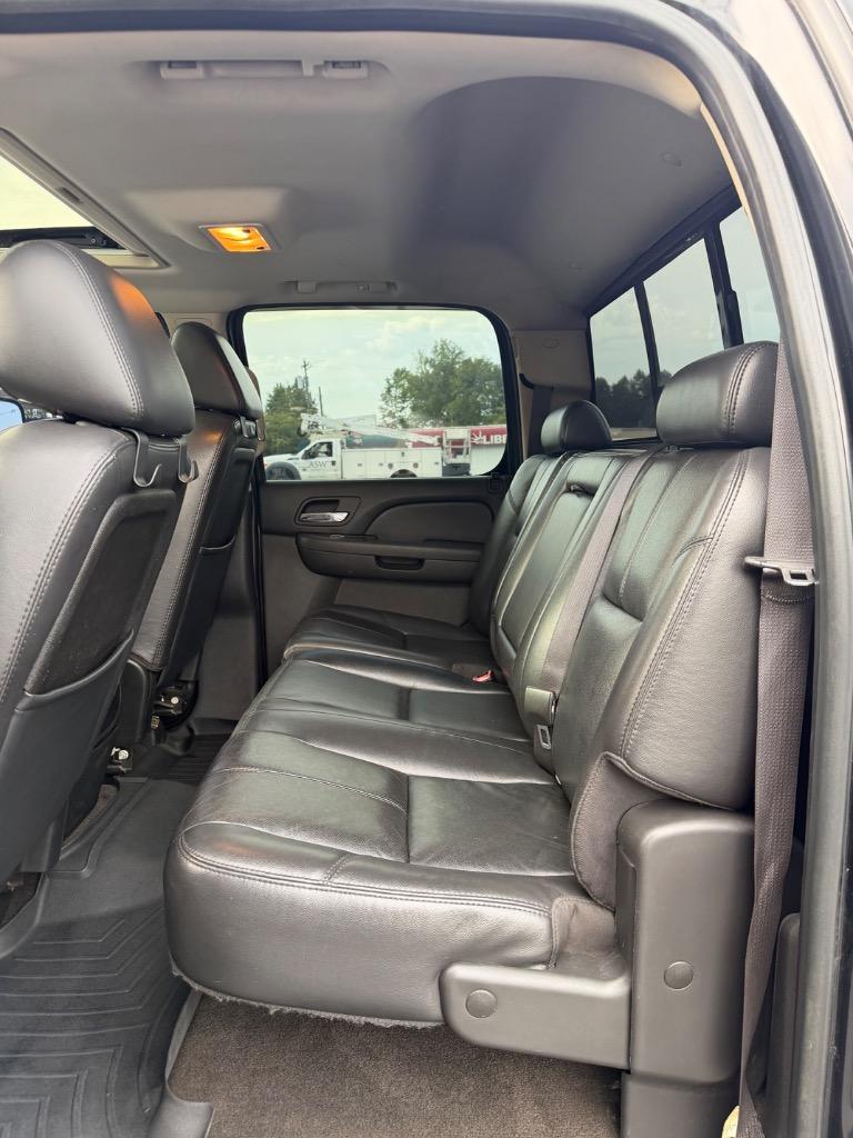 2007 Chevrolet Silverado - $18,999