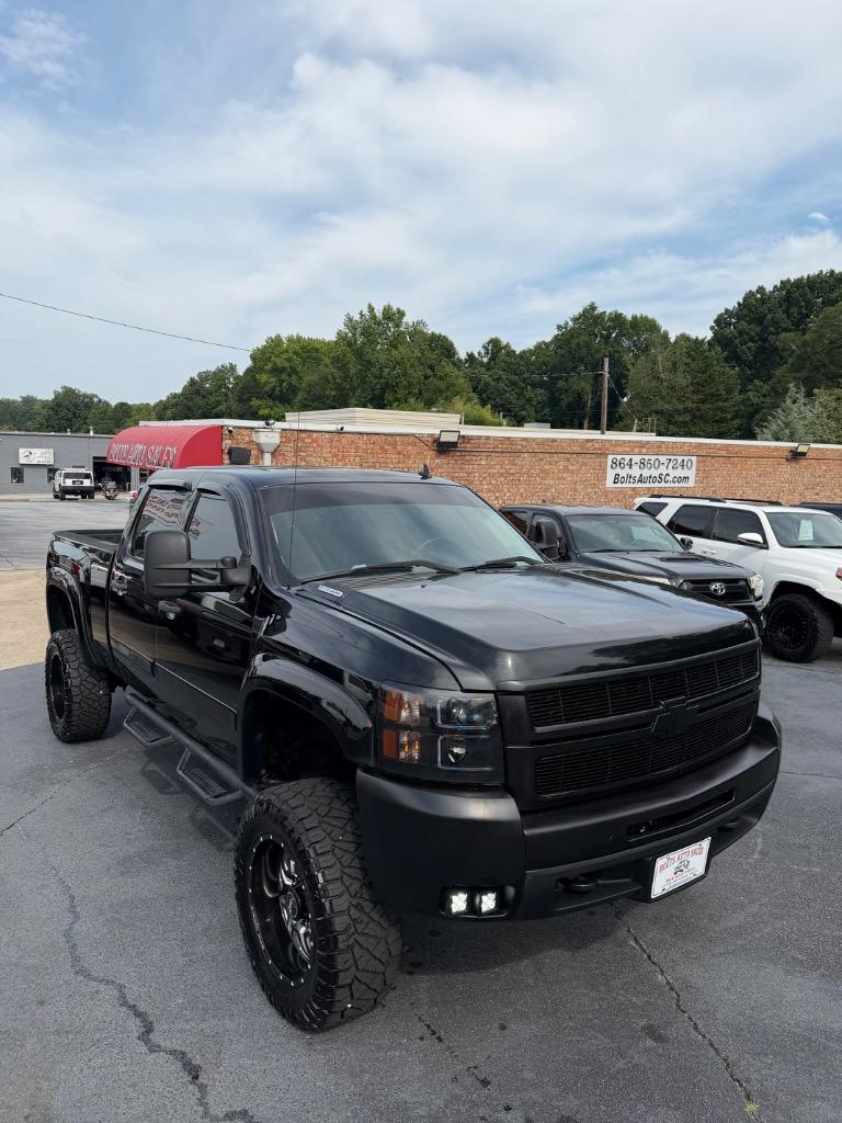 2007 Chevrolet Silverado - $18,999