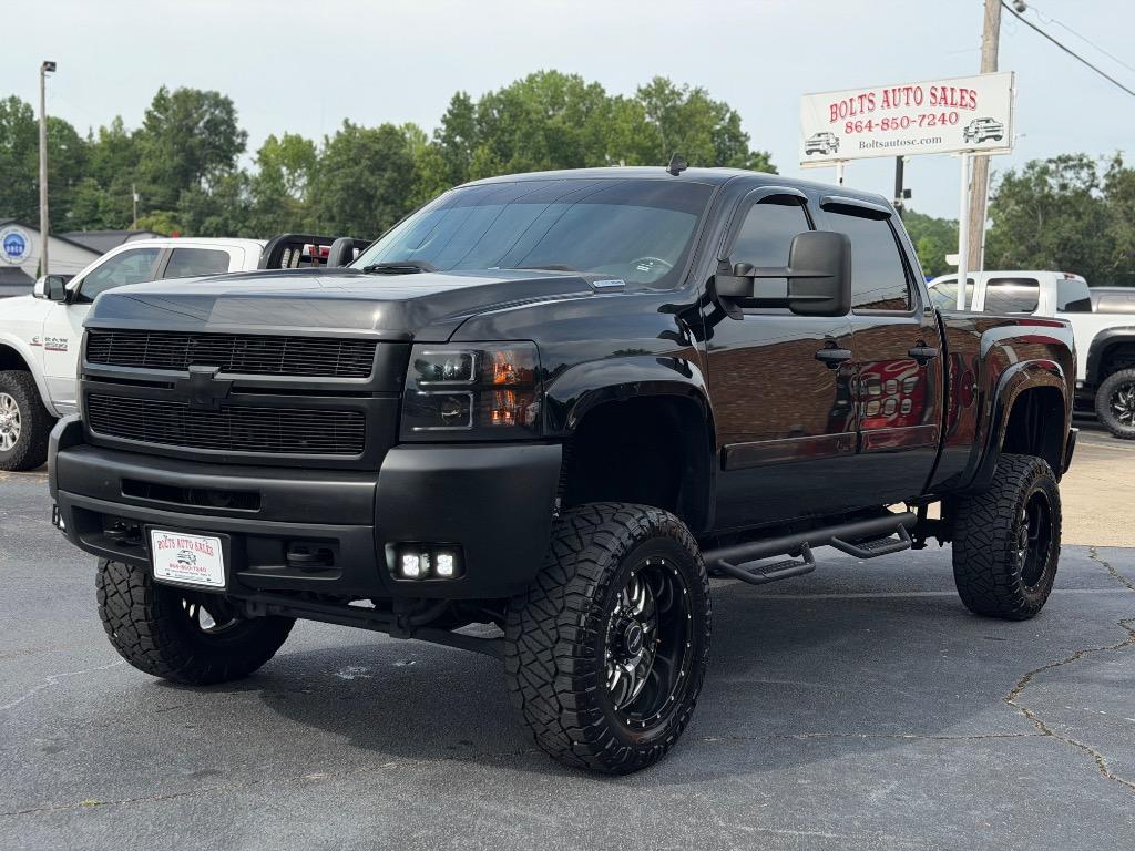 2007 Chevrolet Silverado - $18,999