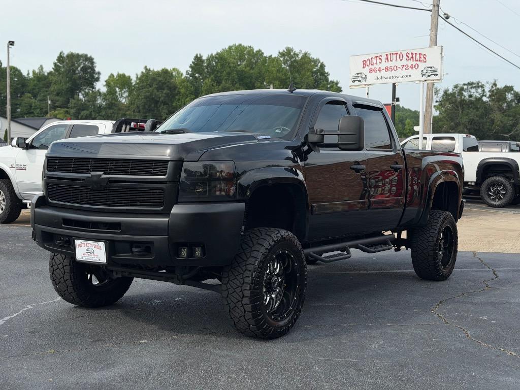 2007 Chevrolet Silverado - $18,999