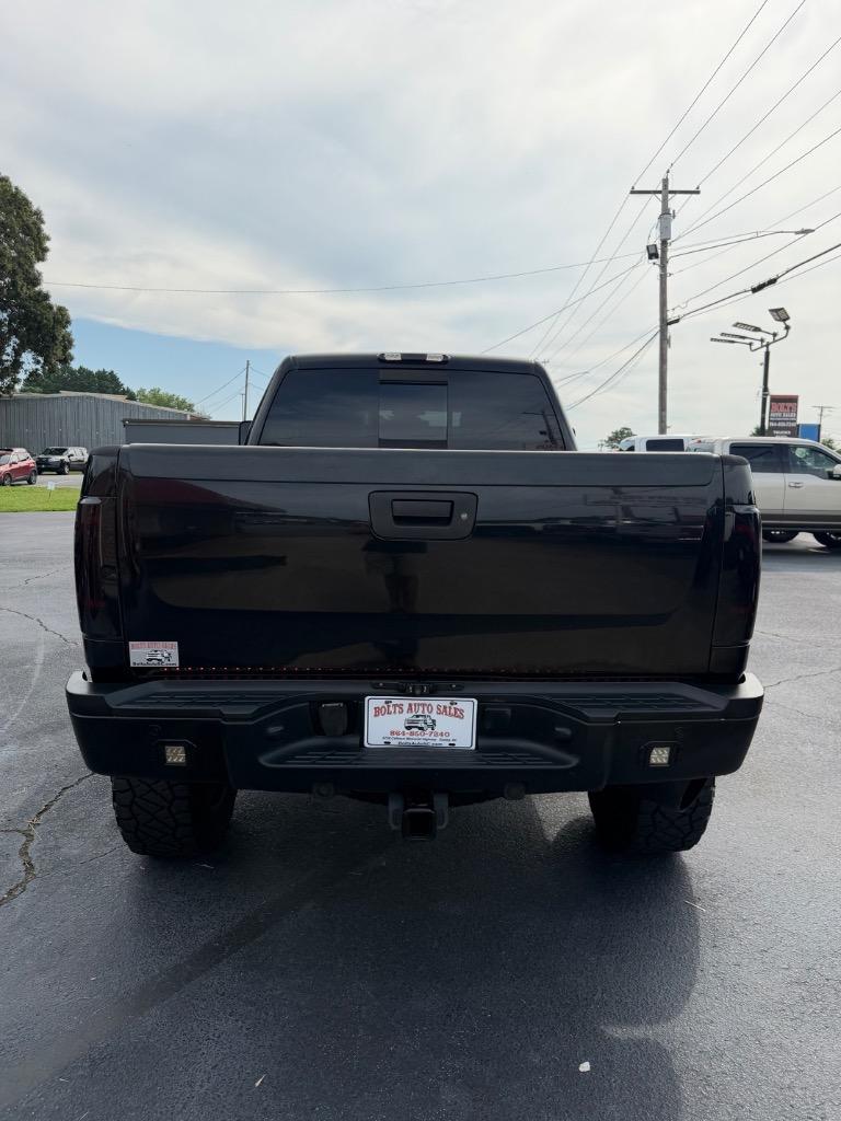 2007 Chevrolet Silverado - $18,999