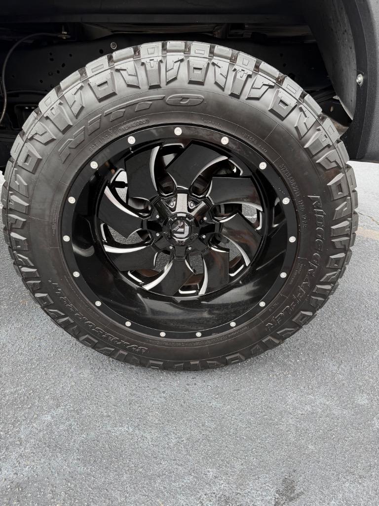 2016 Ford F-250 - $23,499