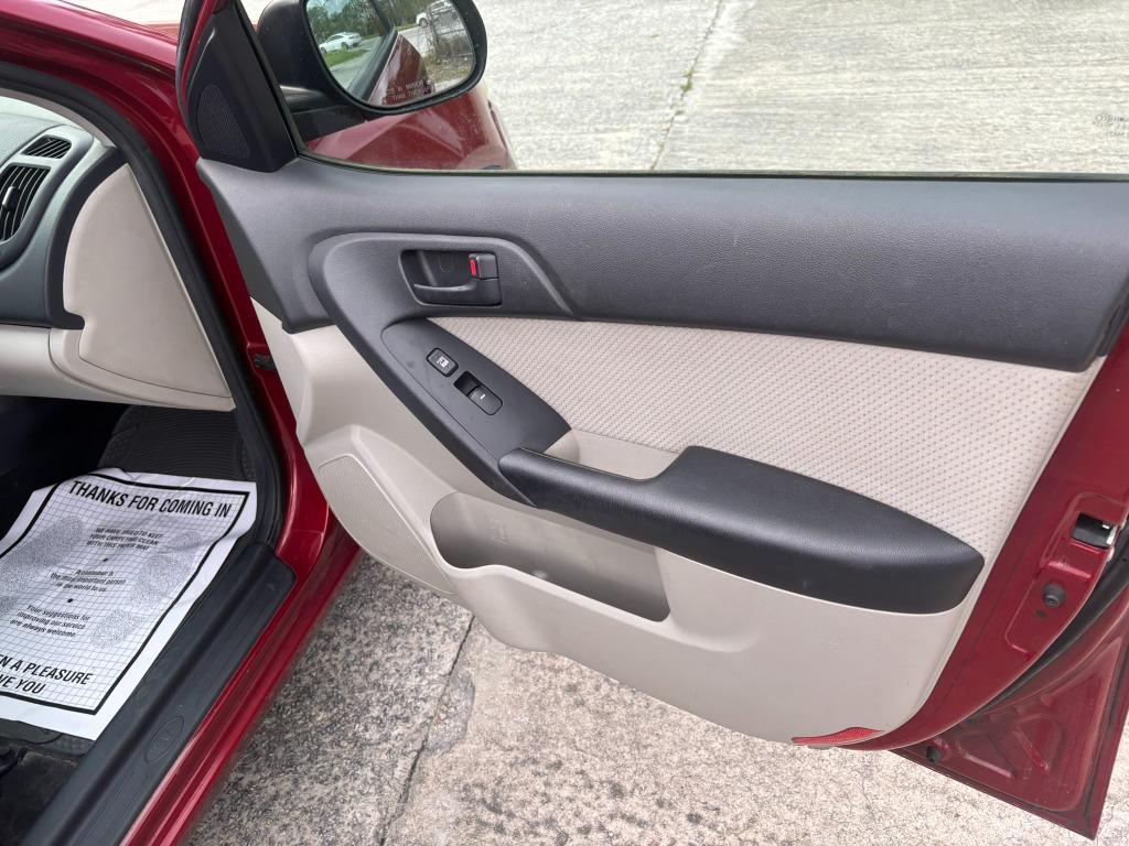 2010 Kia Forte EX photo