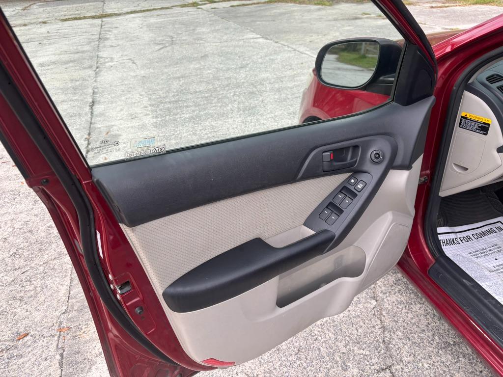 2010 Kia Forte EX photo