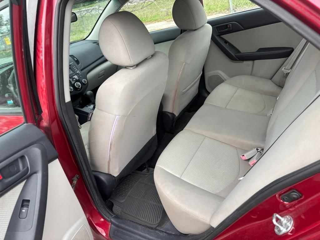 2010 Kia Forte EX photo