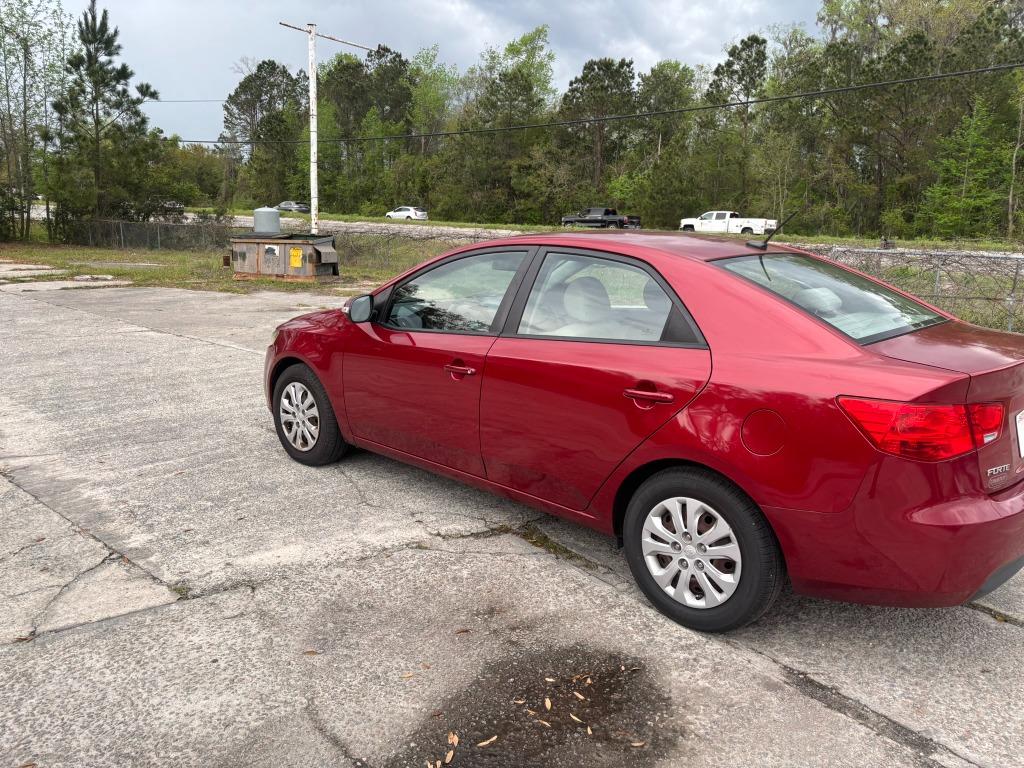 2010 Kia Forte EX photo