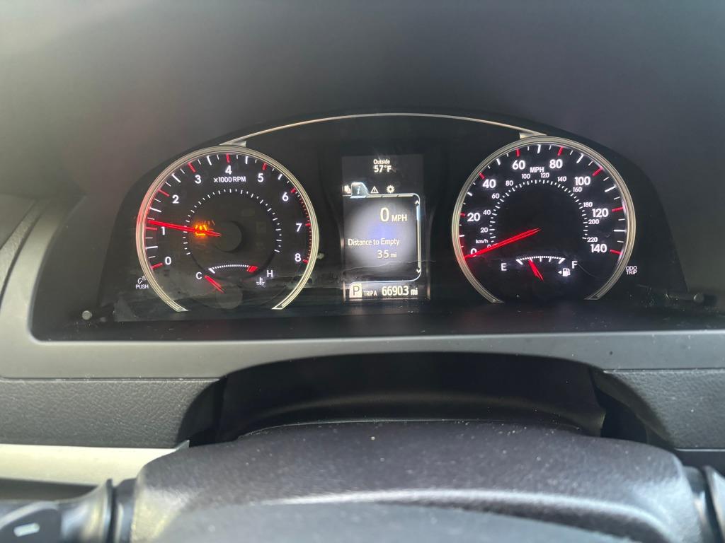 2017 Toyota Camry LE photo