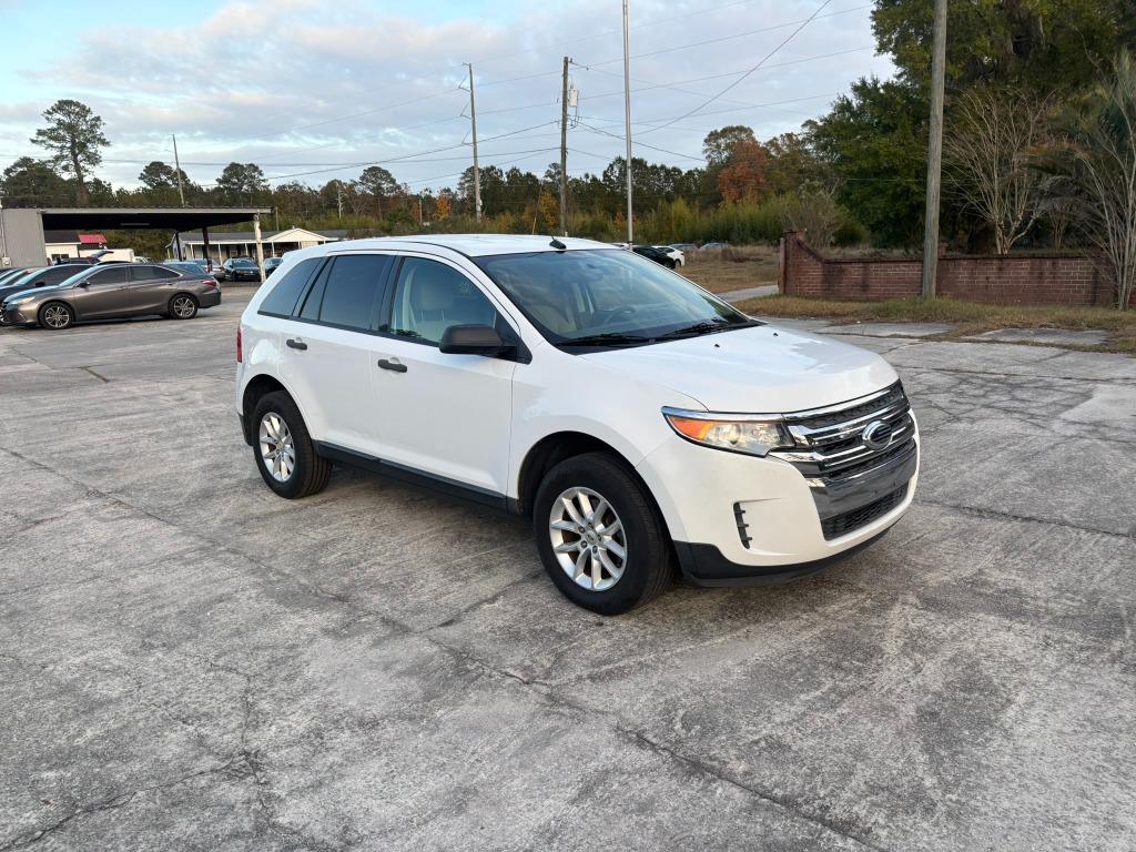 2014 Ford Edge SE photo