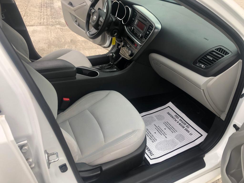 2014 Kia Optima LX photo