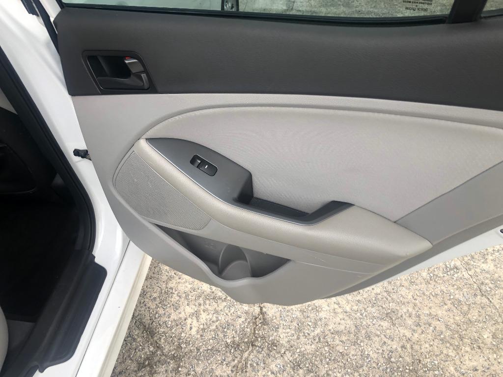 2014 Kia Optima LX photo